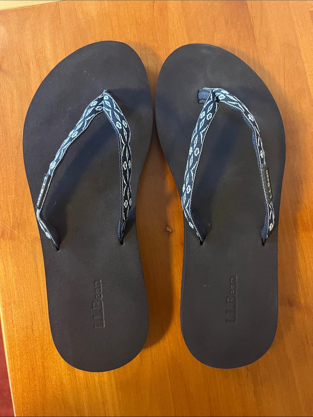 L.L. Bean Women's Black Flip Flop Sandals with Navy Patterned Straps